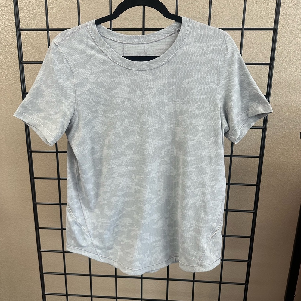 Lululemon Gray Camo Loose Top